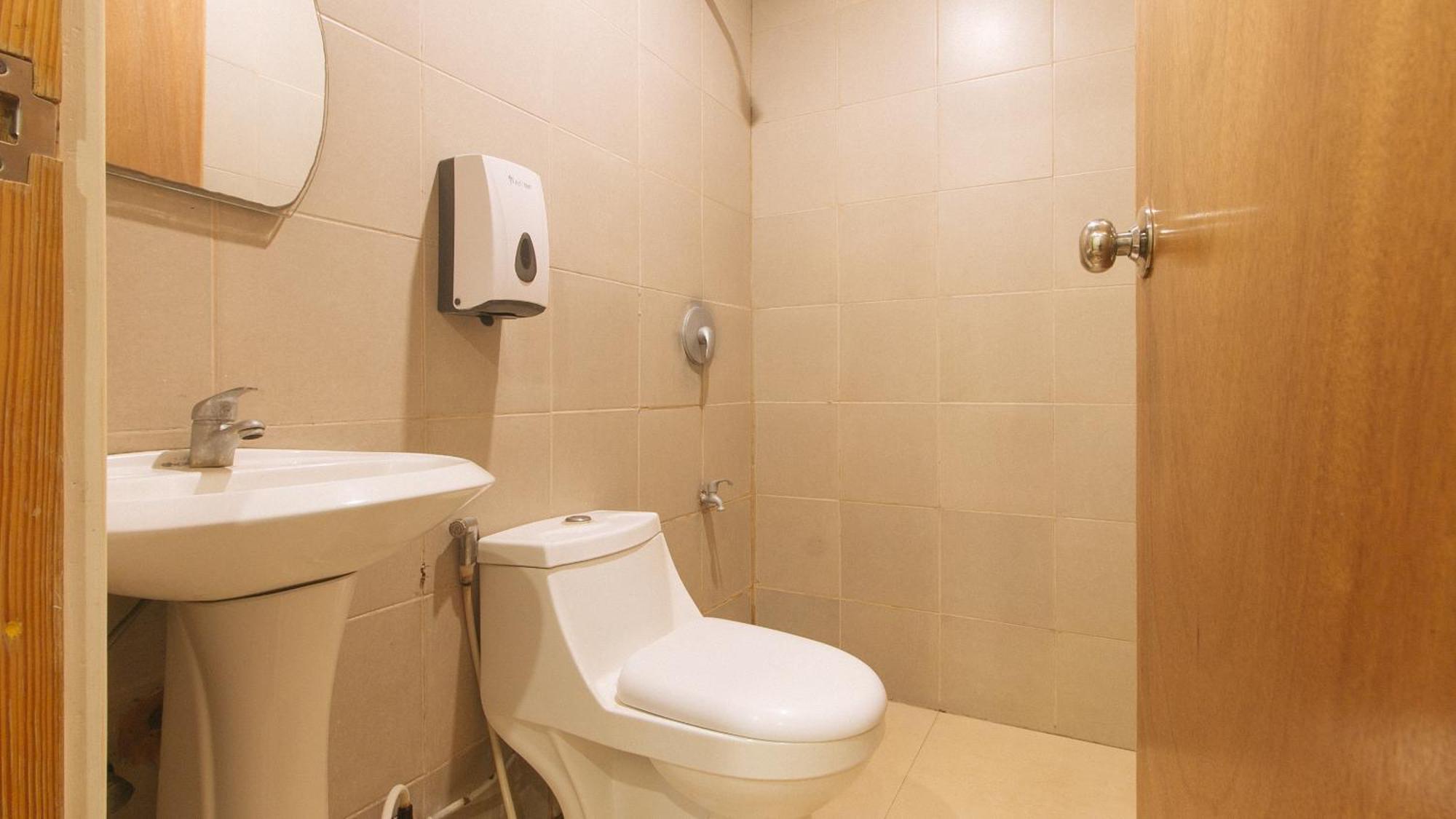 Reddoorz At Ranchotel Alabang Muntinlupa City Exterior photo